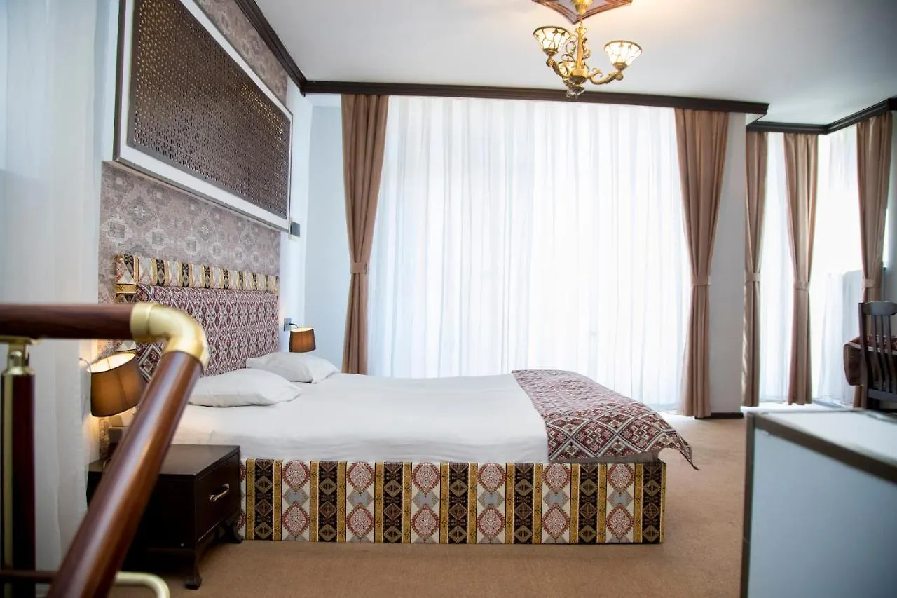 Baku Carpet Hotel